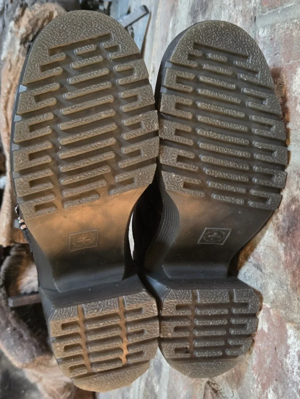 Dr. Martens Eviee Leather Heeled Shoes - Picture 11 of 12